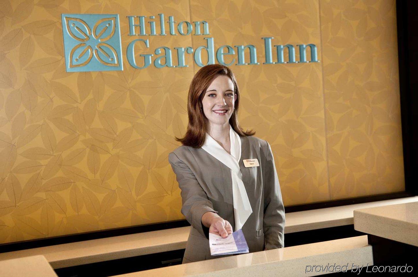 Hilton Garden Inn Texarkana Beltér fotó